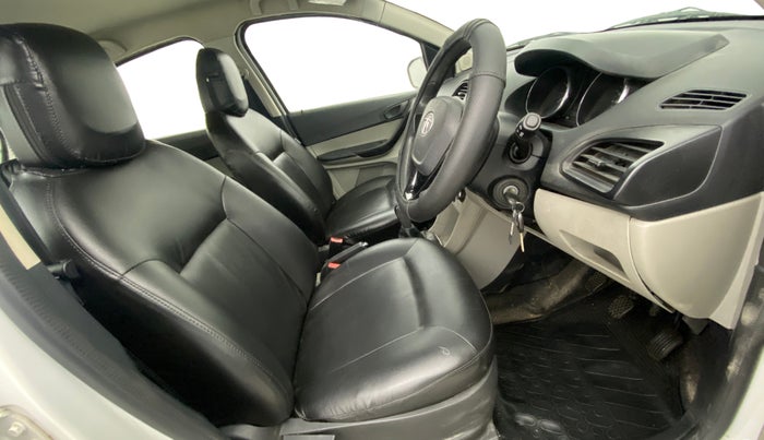 2019 Tata Tiago XM PETROL, Petrol, Manual, 23,621 km, Right Side Front Door Cabin