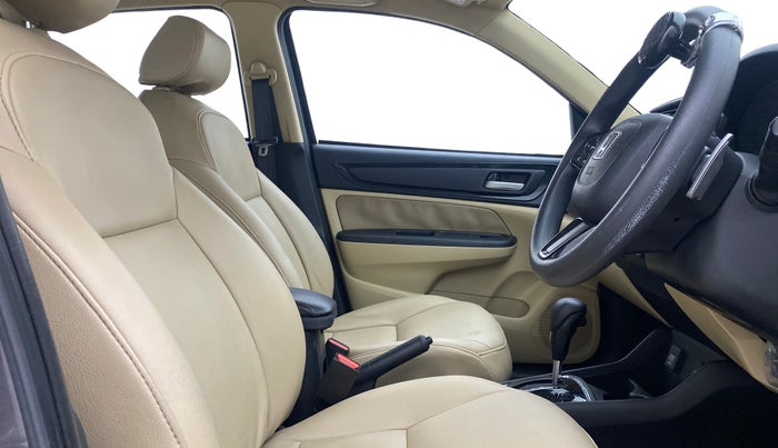 2018 Honda Amaze 1.2L I-VTEC V CVT, Petrol, Automatic, 30,145 km, Right Side Front Door Cabin