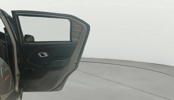 2018 Datsun Redi Go T (O), Petrol, Manual, 40,640 km, RHS Rear Door