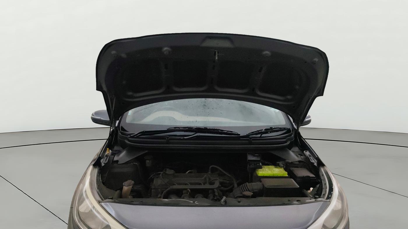 2016 Hyundai Elite i20 ASTA 1.2, Petrol, Manual, 1,03,459 km, Open Bonet