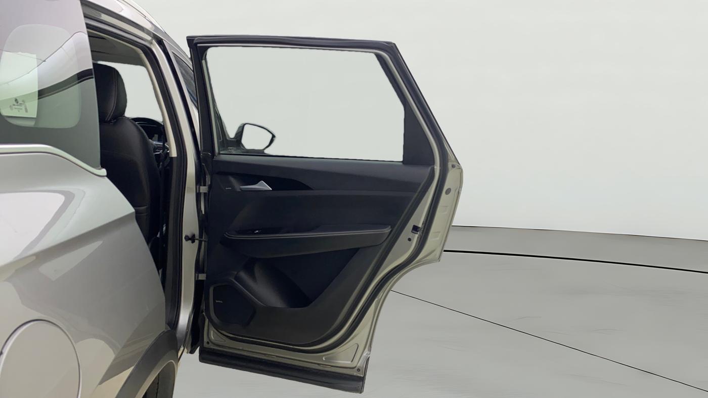 2021 MG HECTOR SHARP 1.5 DCT PETROL, Petrol, Automatic, 36,335 km, RHS Rear Door