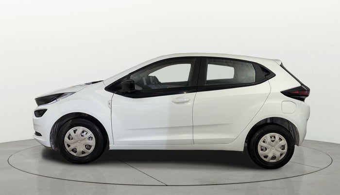 2021 Tata ALTROZ XE PETROL, Petrol, Manual, 44,840 km, Left Side