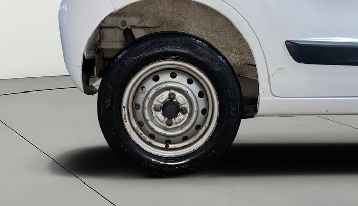 2016 Maruti Wagon R 1.0 LXI CNG, CNG, Manual, 67,609 km, Right Rear Wheel