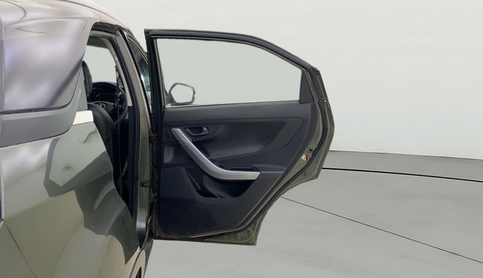 2021 Tata NEXON XMA SUNROOF PETROL, Petrol, Automatic, 28,525 km, RHS Rear Door