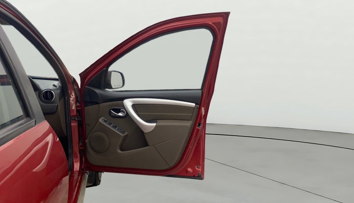 2017 Renault Duster 110 PS RXZ DIESEL, Diesel, Manual, 58,665 km, RHS Front Door