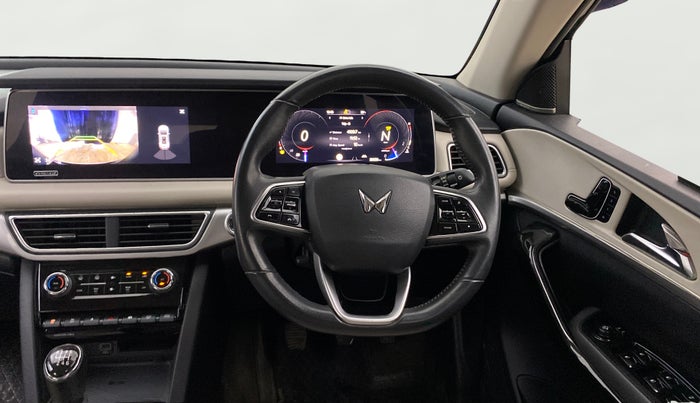 2022 Mahindra XUV700 AX 7 LUXURY D MT 7 STR, Diesel, Manual, 39,656 km, Steering Wheel Close Up