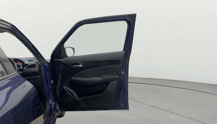 2018 Maruti Swift VXI, Petrol, Manual, 43,895 km, RHS Front Door