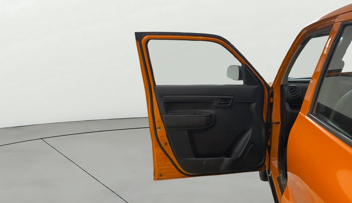 2020 Maruti S PRESSO VXI CNG, CNG, Manual, 75,908 km, LHS Front Door