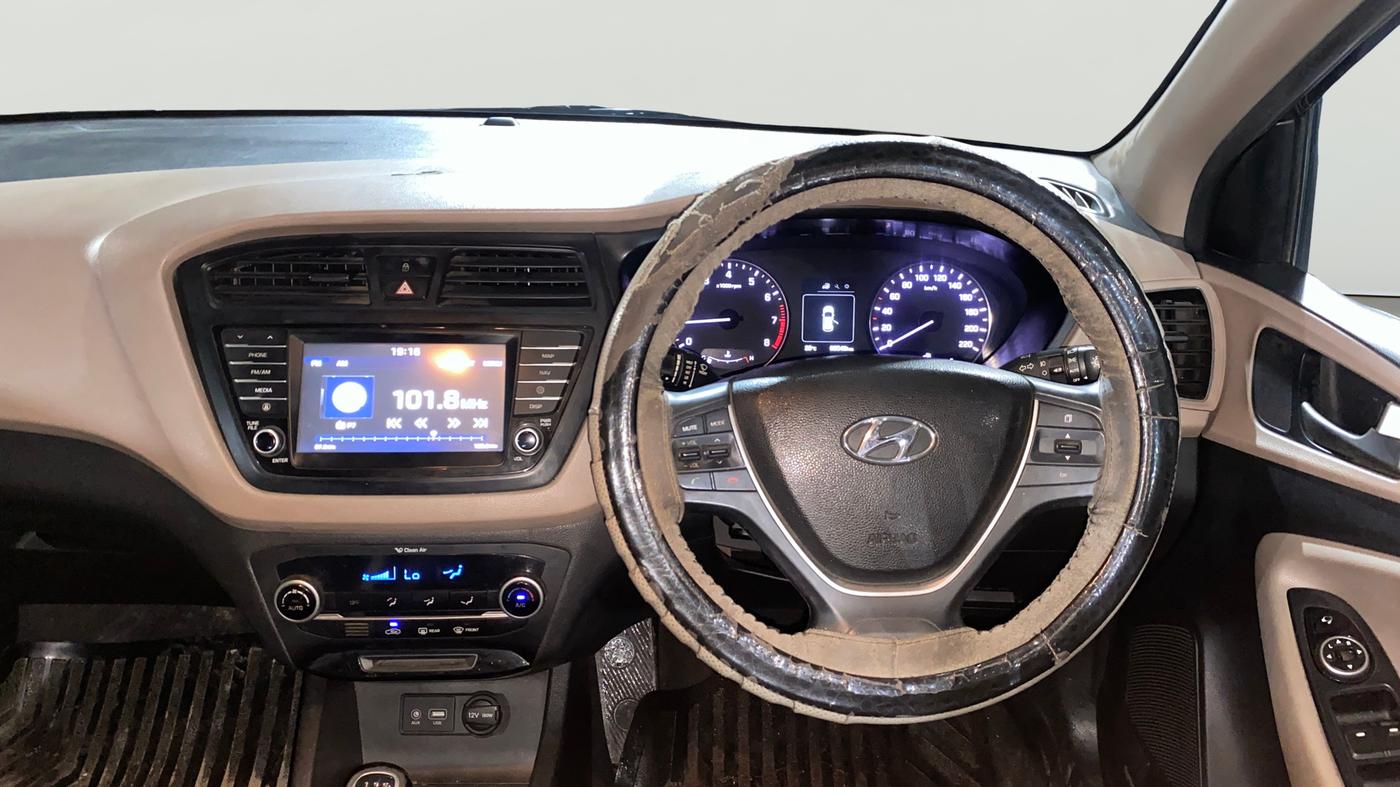 2016 Hyundai Elite i20 ASTA 1.2 (O), Petrol, Manual, 66,539 km, Steering Wheel Close Up