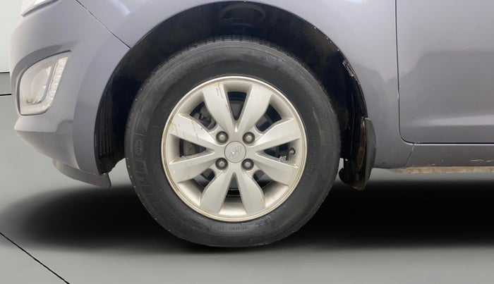 2014 Hyundai i20 SPORTZ 1.2, Petrol, Manual, 65,456 km, Left Front Wheel