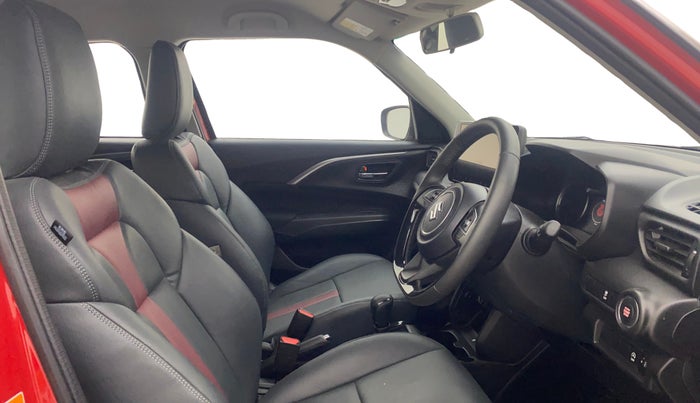 2025 Maruti Swift ZXi Plus Dual Tone AMT, Petrol, Automatic, 5,654 km, Right Side Front Door Cabin