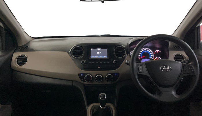 2017 Hyundai Grand i10 SPORTZ (O) 1.2 KAPPA VTVT, Petrol, Manual, 43,532 km, Dashboard