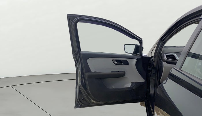 2020 Tata ALTROZ XZ PETROL, Petrol, Manual, 84,233 km, LHS Front Door