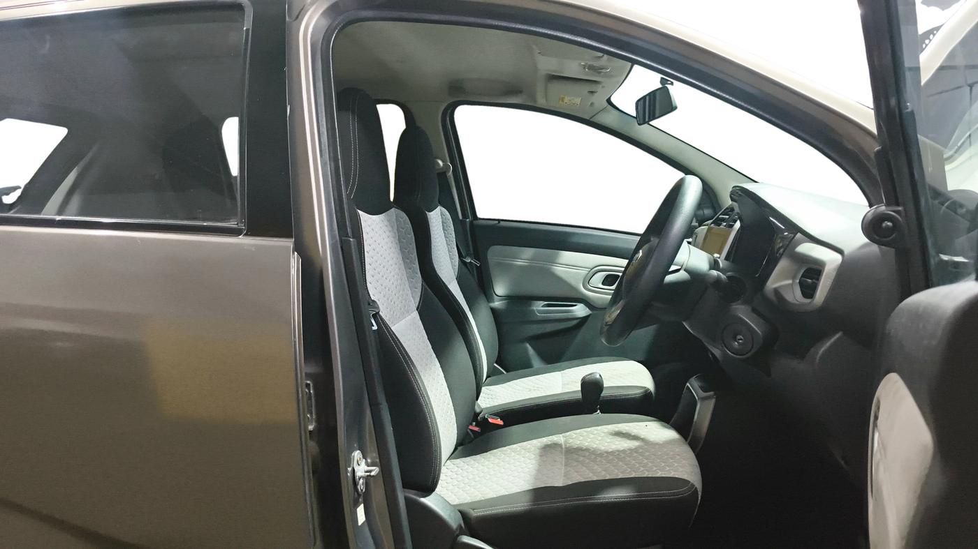 2020 Datsun Redi Go T(O) 1.0 AMT, Petrol, Automatic, 29,502 km, Right Side Front Door Cabin