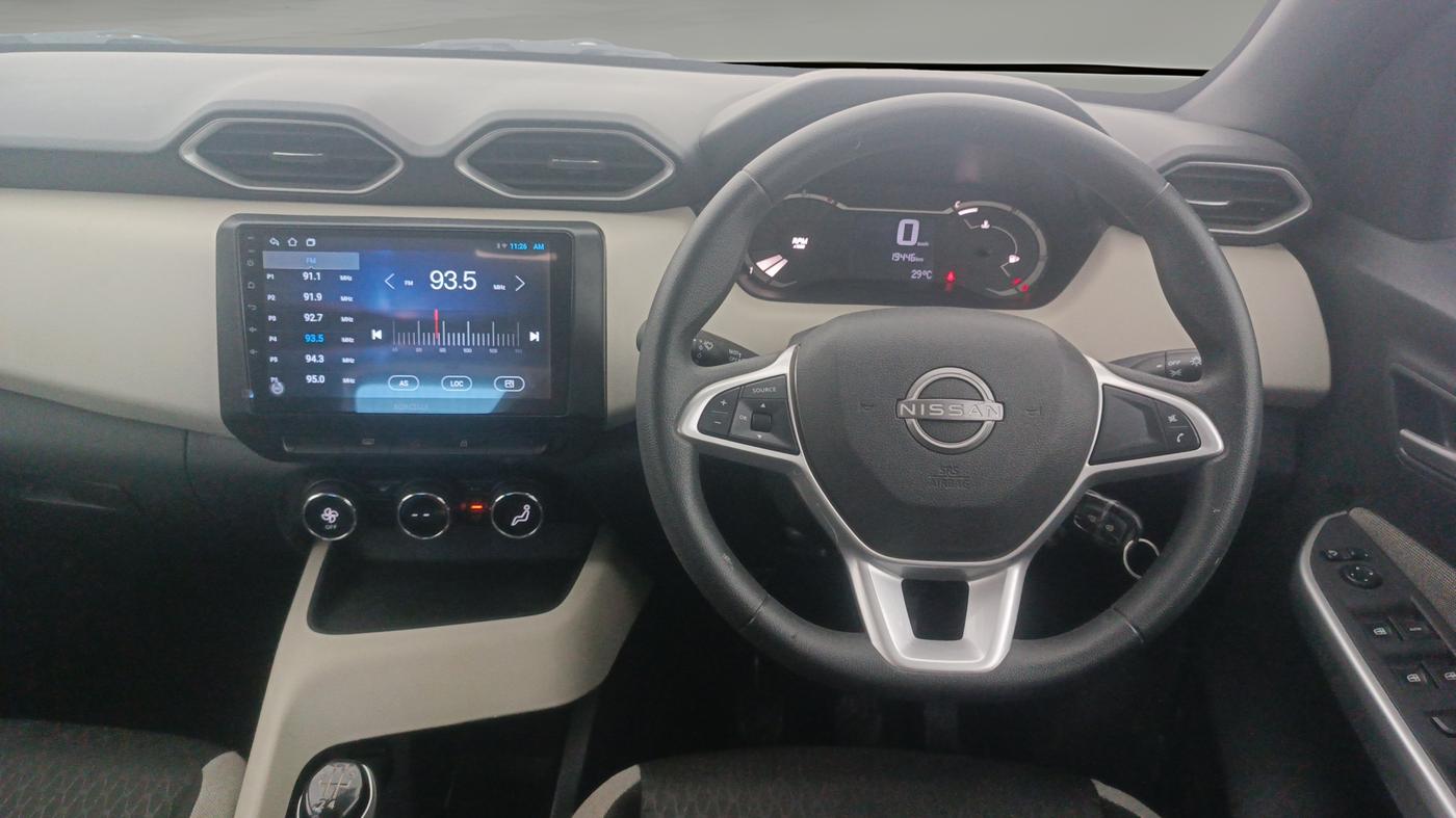 2021 Nissan MAGNITE XL, Petrol, Manual, 19,446 km, Steering Wheel Close Up