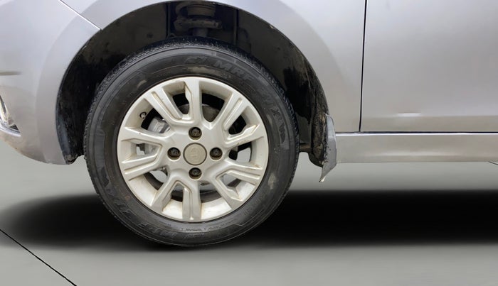 2018 Tata Tiago XZ PETROL, Petrol, Manual, 77,888 km, Left Front Wheel