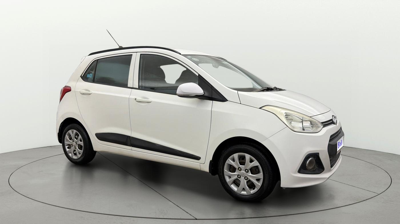 2016 Hyundai Grand i10 SPORTZ 1.2 KAPPA VTVT, Petrol, Manual, 18,094 km, Right Front Diagonal