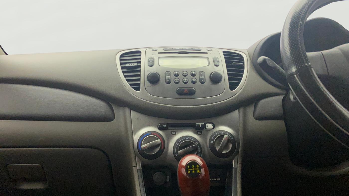 2013 Hyundai i10 SPORTZ 1.2, Petrol, Manual, 1,15,573 km, Air Conditioner