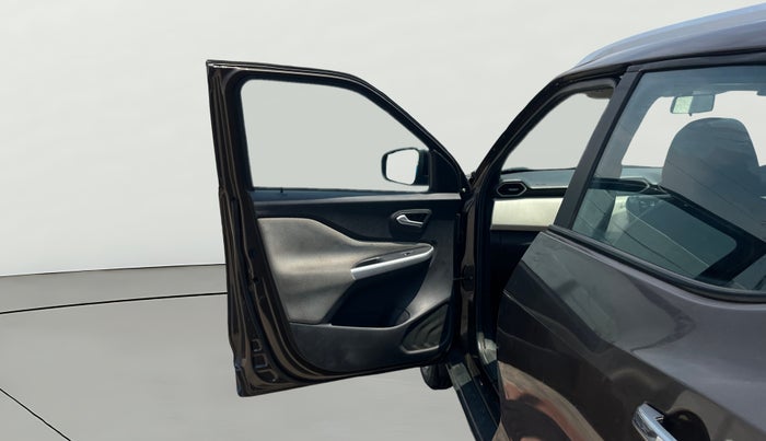 2022 Nissan MAGNITE XL, Petrol, Manual, 63,952 km, LHS Front Door