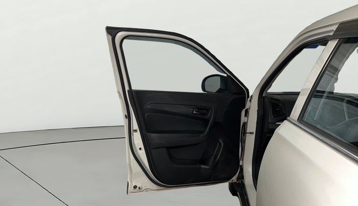 2021 Maruti Vitara Brezza LXI, Petrol, Manual, 12,846 km, LHS Front Door