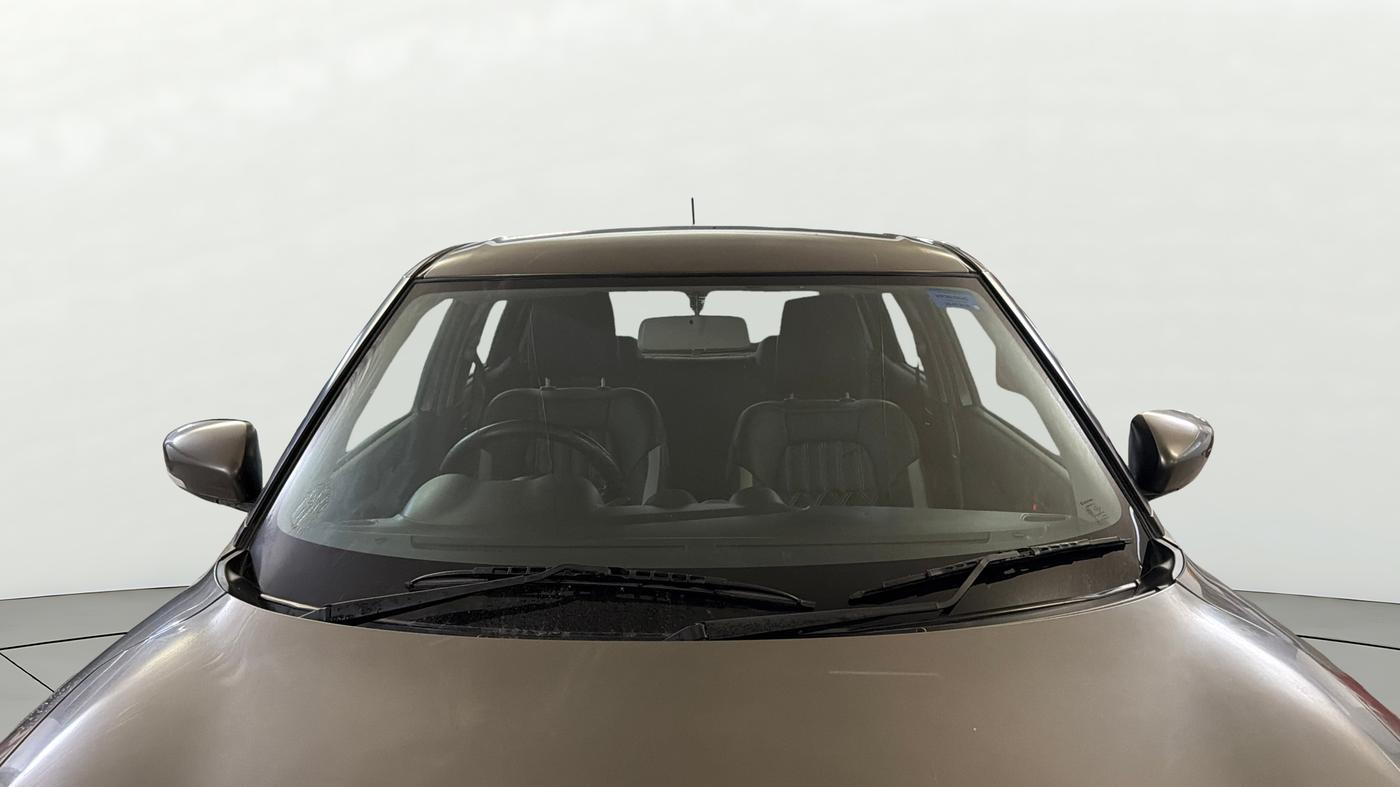 2022 Maruti Swift VXI, Petrol, Manual, 38,503 km, Front Windshield