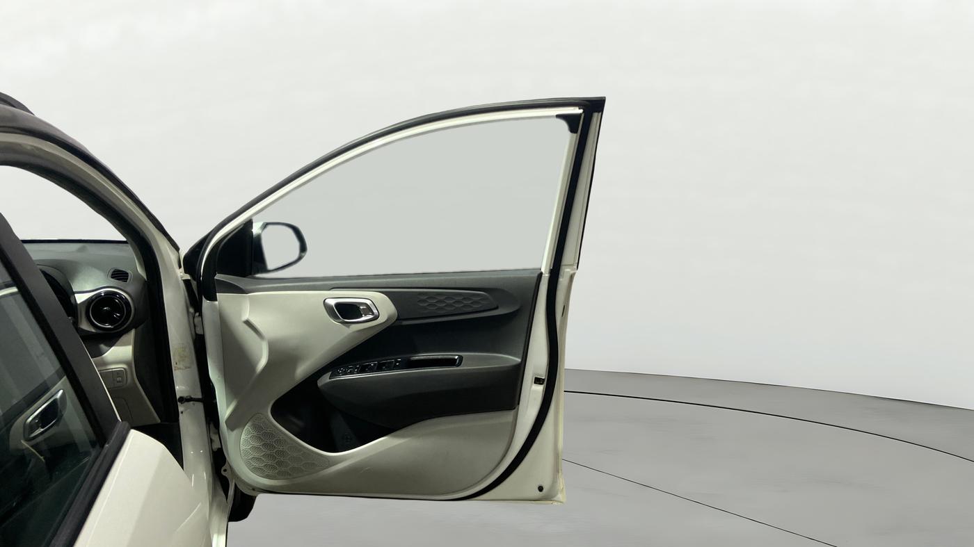2022 Hyundai GRAND I10 NIOS SPORTZ 1.2 KAPPA VTVT, Petrol, Manual, 47,219 km, RHS Front Door