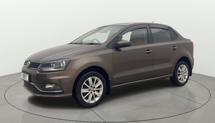 2016 Volkswagen Ameo HIGHLINE1.5L, Diesel, Manual, 1,21,509 km, Left Front Diagonal