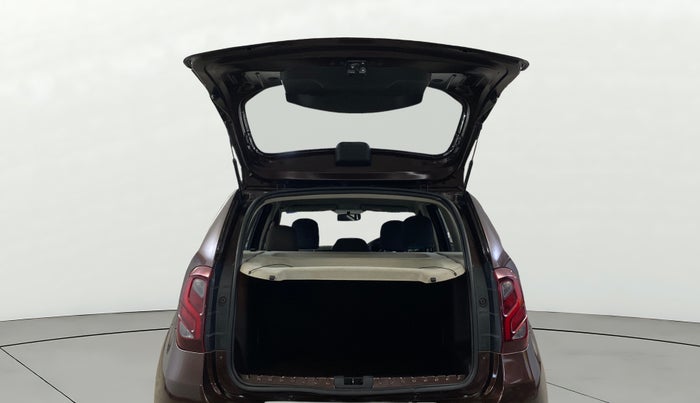 2021 Renault Duster RXS 1.3 TURBO PETROL MT, Petrol, Manual, 42,060 km, Boot Door Open