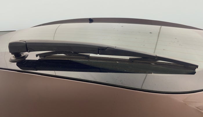 2021 Renault Duster RXZ 1.3 TURBO PETROL CVT, Petrol, Automatic, 49,685 km, Rear Wiper