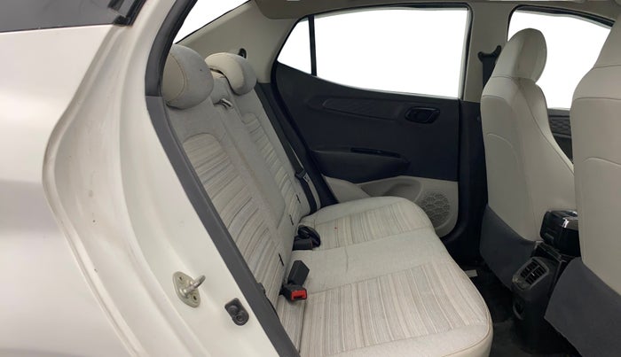 2021 Hyundai AURA S 1.2 CNG, CNG, Manual, 1,02,902 km, Right Side Rear Door Cabin