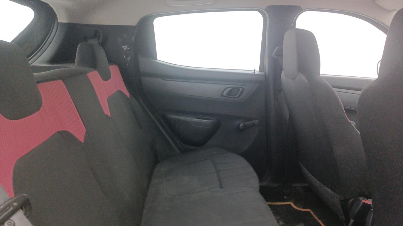 2018 Renault Kwid RXL, Petrol, Manual, 74,196 km, Right Side Rear Door Cabin