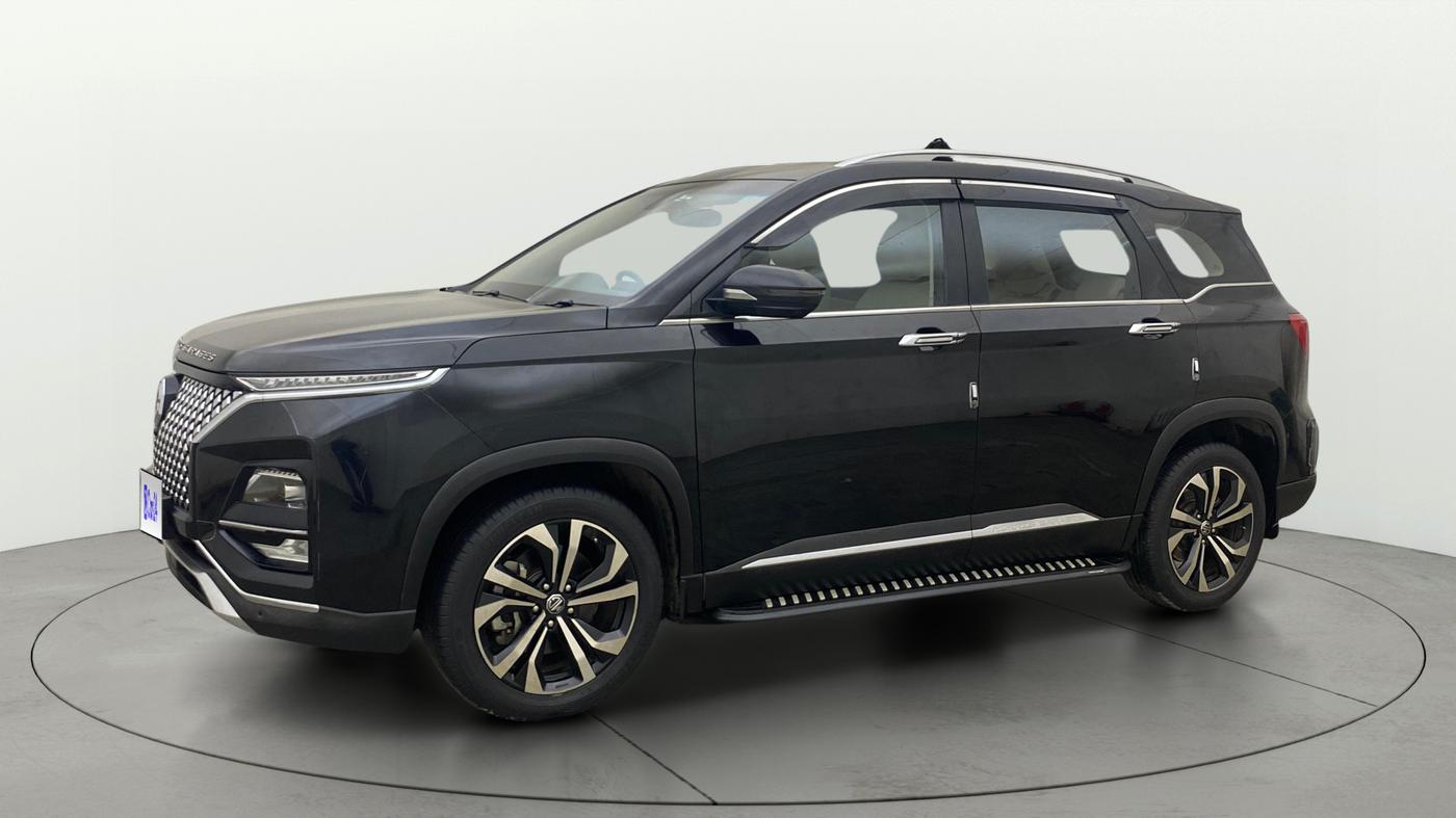 2024 MG HECTOR SHARP PRO 1.5 PETROL TURBO CVT PETROL, Petrol, Automatic, 33,983 km, Left Front Diagonal
