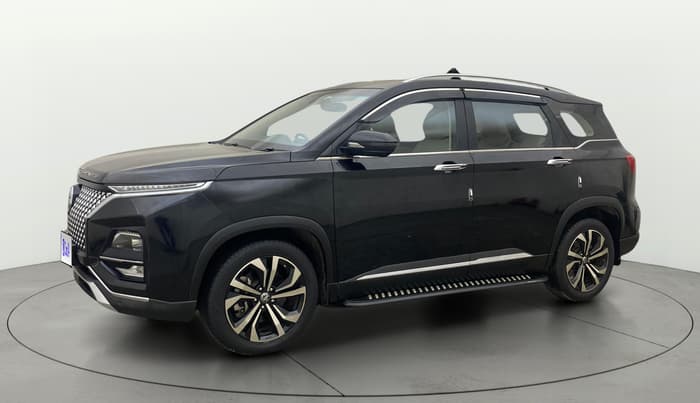 2024 MG HECTOR SHARP PRO 1.5 PETROL TURBO CVT PETROL, Petrol, Automatic, 33,983 km, Left Front Diagonal