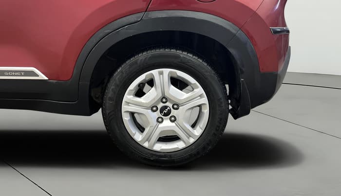 2022 KIA SONET HTK 1.2, Petrol, Manual, 42,367 km, Left Rear Wheel