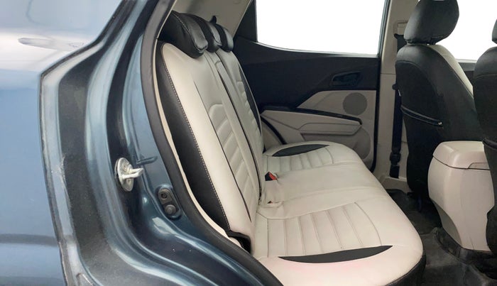 2021 Mahindra XUV300 1.5 W6 MT, Diesel, Manual, 45,062 km, Third Seat Row ( optional )