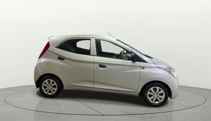 2015 Hyundai Eon MAGNA +, Petrol, Manual, 37,276 km, Right Side View
