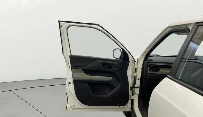 2024 Tata PUNCH ADVENTURE MT CNG , CNG, Manual, 19,654 km, LHS Front Door