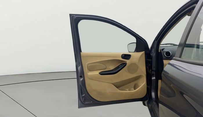 2017 Ford Figo Aspire TITANIUM1.5 DIESEL, Diesel, Manual, 1,25,588 km, LHS Front Door