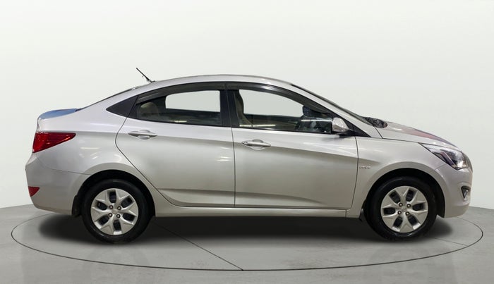 2015 Hyundai Verna 1.4 VTVT, Petrol, Manual, 54,180 km, Right Side View