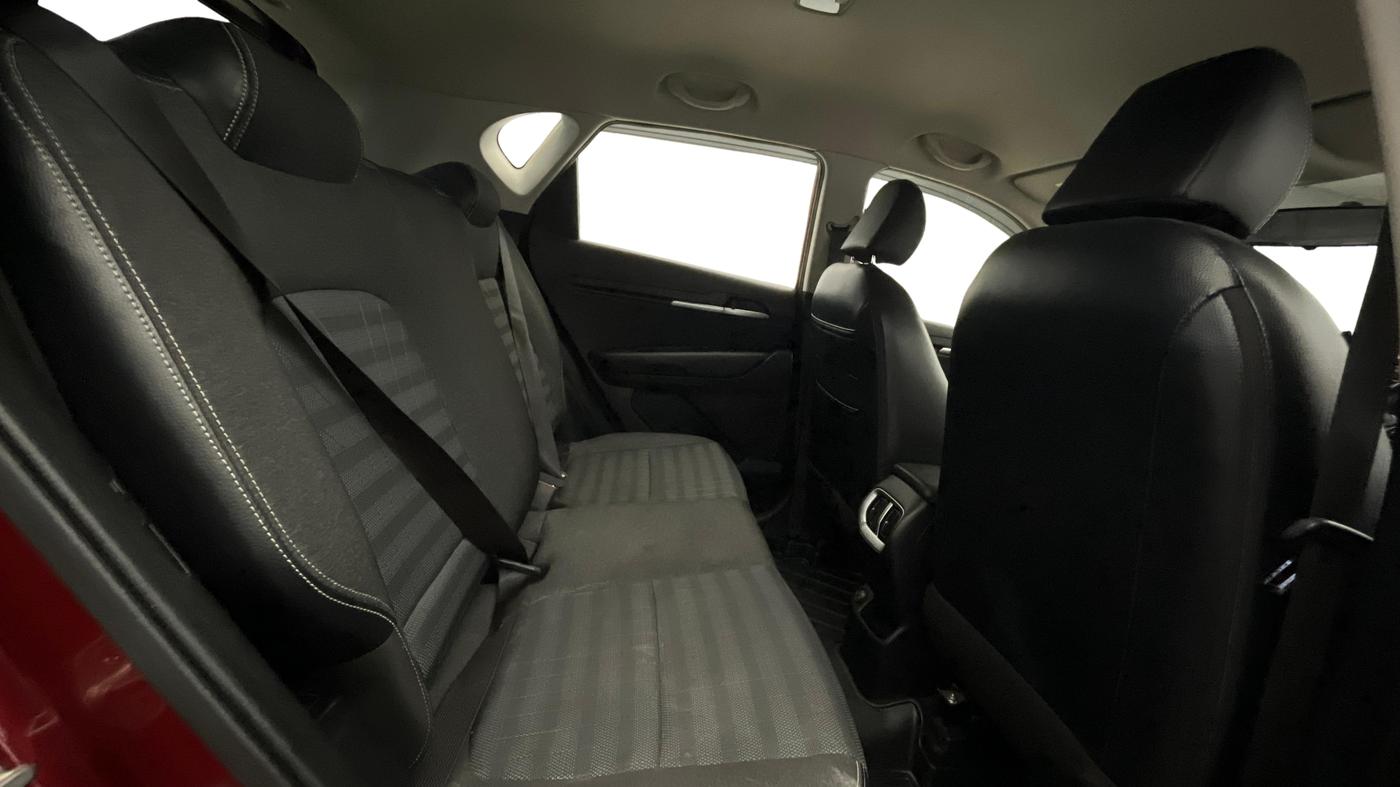 2022 KIA SONET HTK 1.2, Petrol, Manual, 42,706 km, Right Side Rear Door Cabin