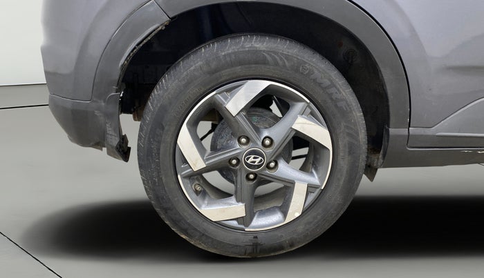 2021 Hyundai VENUE SX PLUS 1.0 TURBO DCT, Petrol, Automatic, 1,03,126 km, Right Rear Wheel