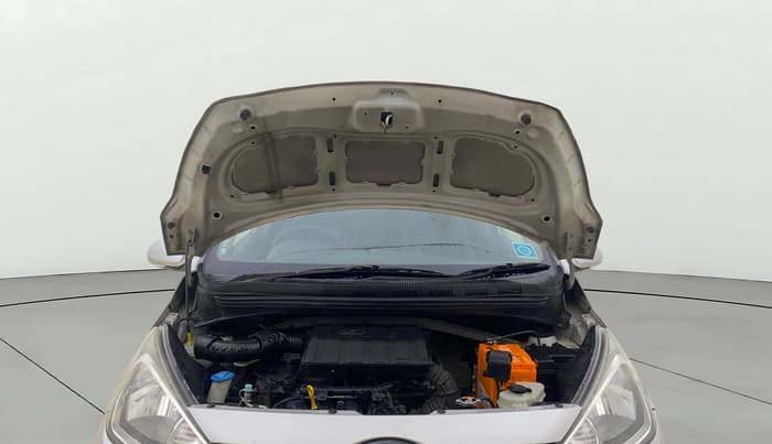 2014 Hyundai Xcent S 1.2, Petrol, Manual, 1,04,408 km, Open Bonet