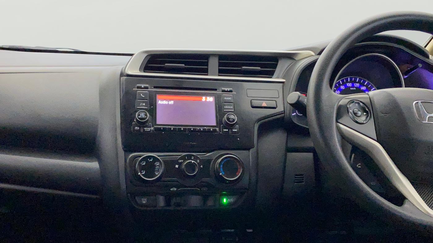 2017 Honda Jazz 1.2L I-VTEC SV, Petrol, Manual, 58,518 km, Air Conditioner