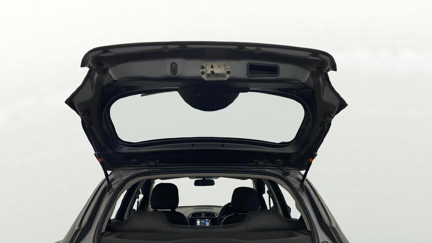2022 Tata Tiago XZA PLUS PETROL, Petrol, Automatic, 31,642 km, Boot Door Open