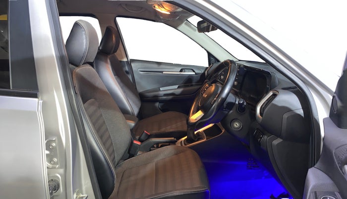 2022 KIA SONET HTK PLUS 1.2, Petrol, Manual, 55,705 km, Right Side Front Door Cabin