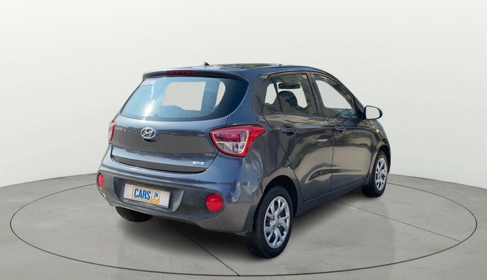 2017 Hyundai Grand i10 MAGNA 1.2 KAPPA VTVT, Petrol, Manual, 44,728 km, Right Back Diagonal