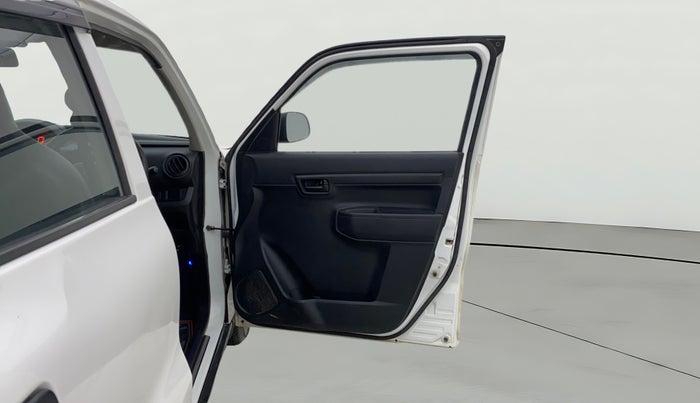 2022 Maruti S PRESSO VXI (O), Petrol, Manual, 48,346 km, RHS Front Door