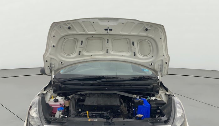 2024 Hyundai GRAND I10 NIOS ERA 1.2 KAPPA VTVT, Petrol, Manual, 2,310 km, Open Bonet