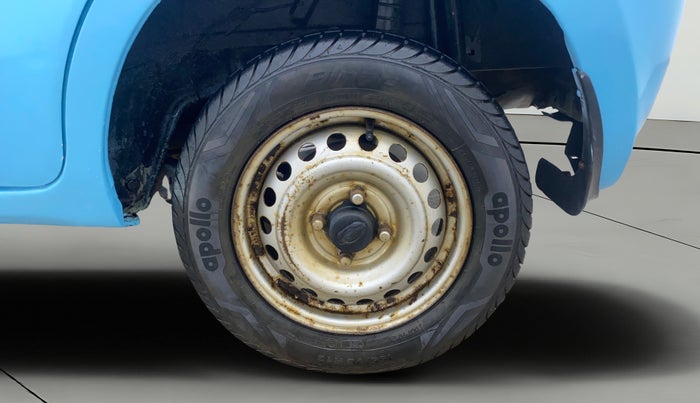 2015 Datsun Go A, Petrol, Manual, 88,911 km, Left Rear Wheel