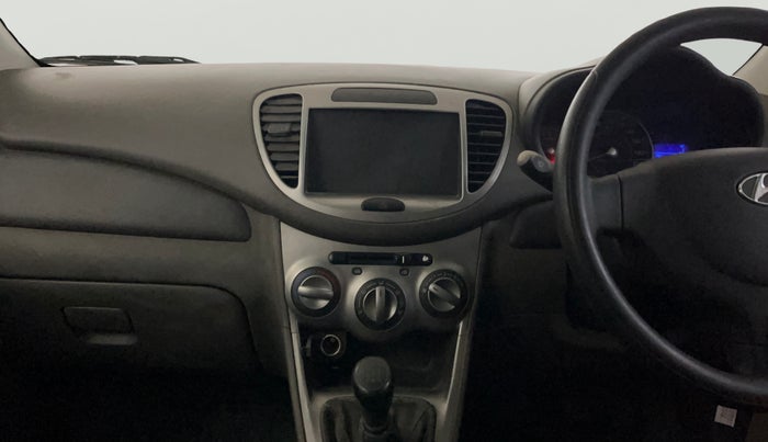 2014 Hyundai i10 MAGNA 1.1, Petrol, Manual, 38,066 km, Air Conditioner